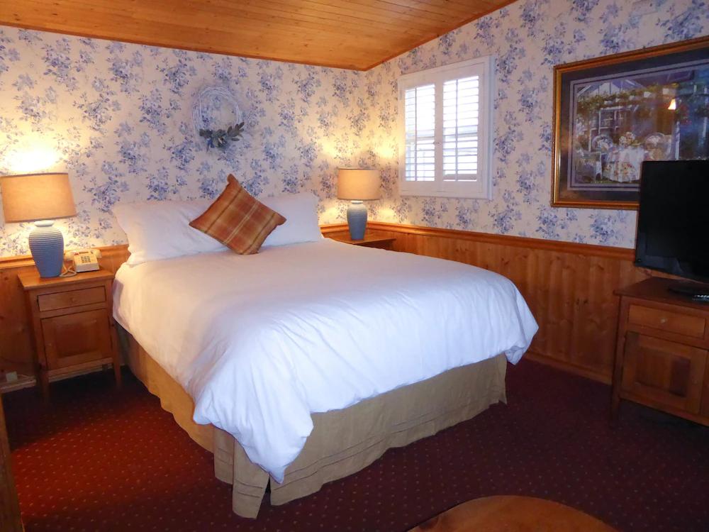 Carmel Fireplace Inn Екстериор снимка
